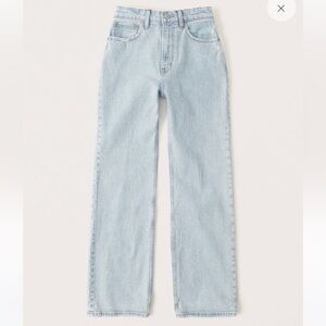 ABERCROMBIE CRUVE LOVE 90s RELAXED
